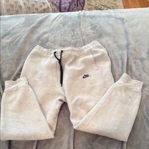 Nike Gray Jogger Sweatpants with Elastic Cuffs